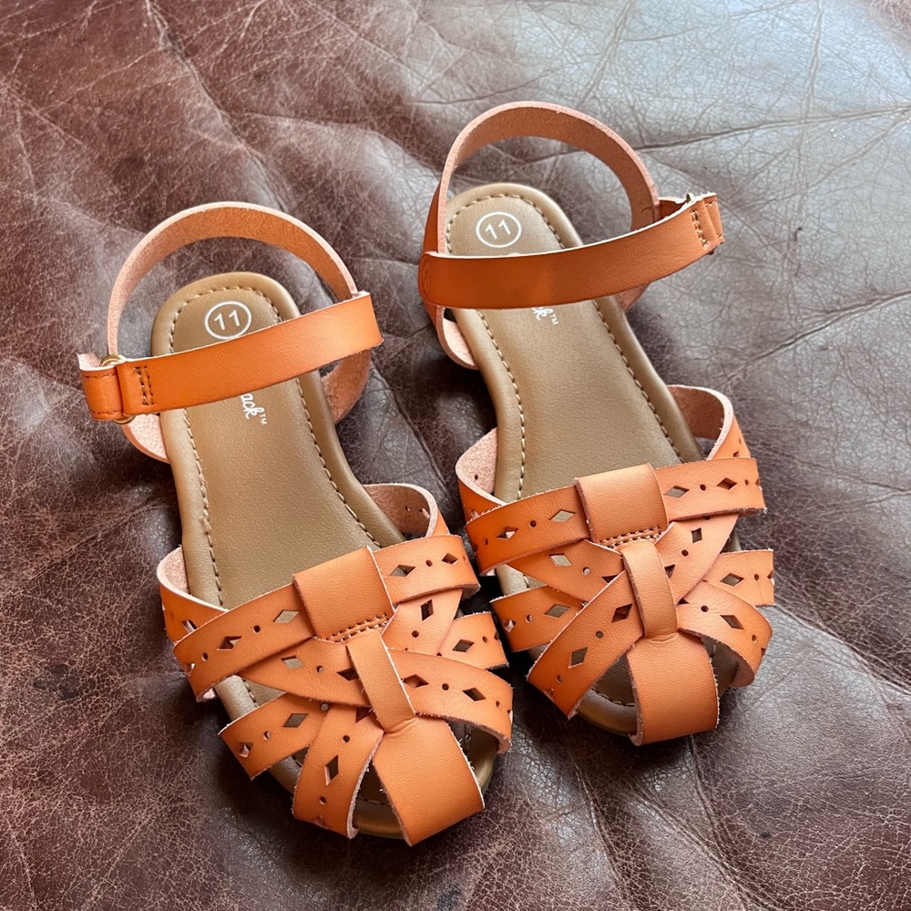 Cat and Jack girls sz 11 sandals